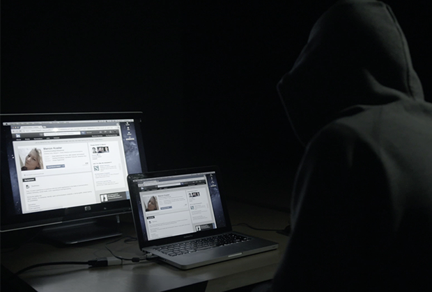dans-ta-pub-linked-in-bbdo-stalker