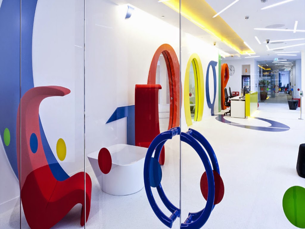 dans-ta-pub-marketing-des-couleurs-google-office-locaux-1