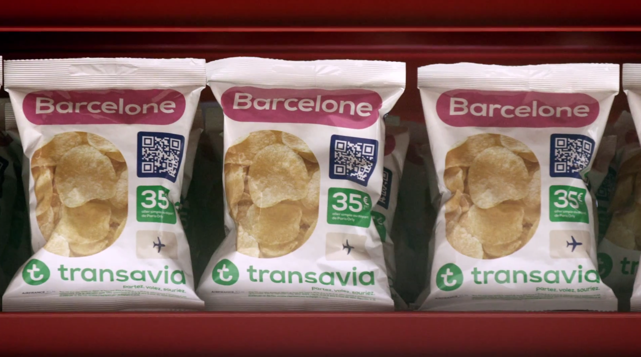 dans-ta-pub-transavia-premier-snack-biller-avion
