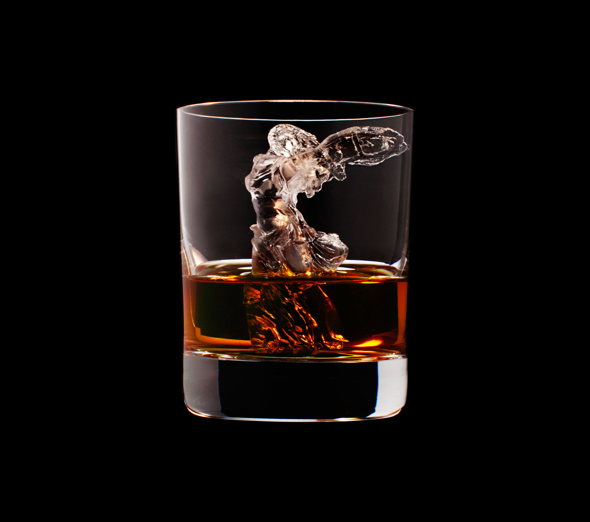 dans-ta-pub-whisky-tbwa-suntory-ice-cubes-10