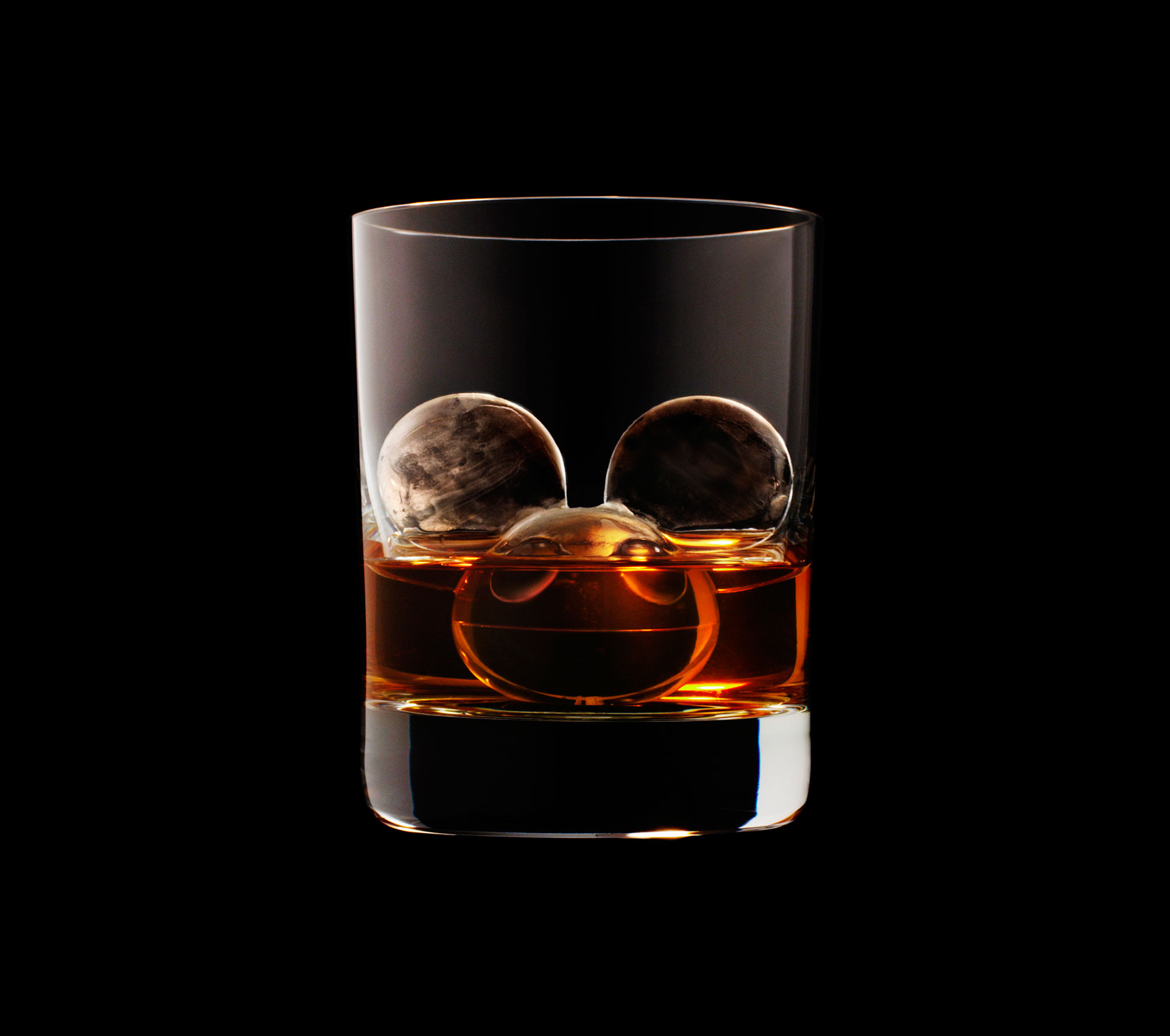 dans-ta-pub-whisky-tbwa-suntory-ice-cubes-17