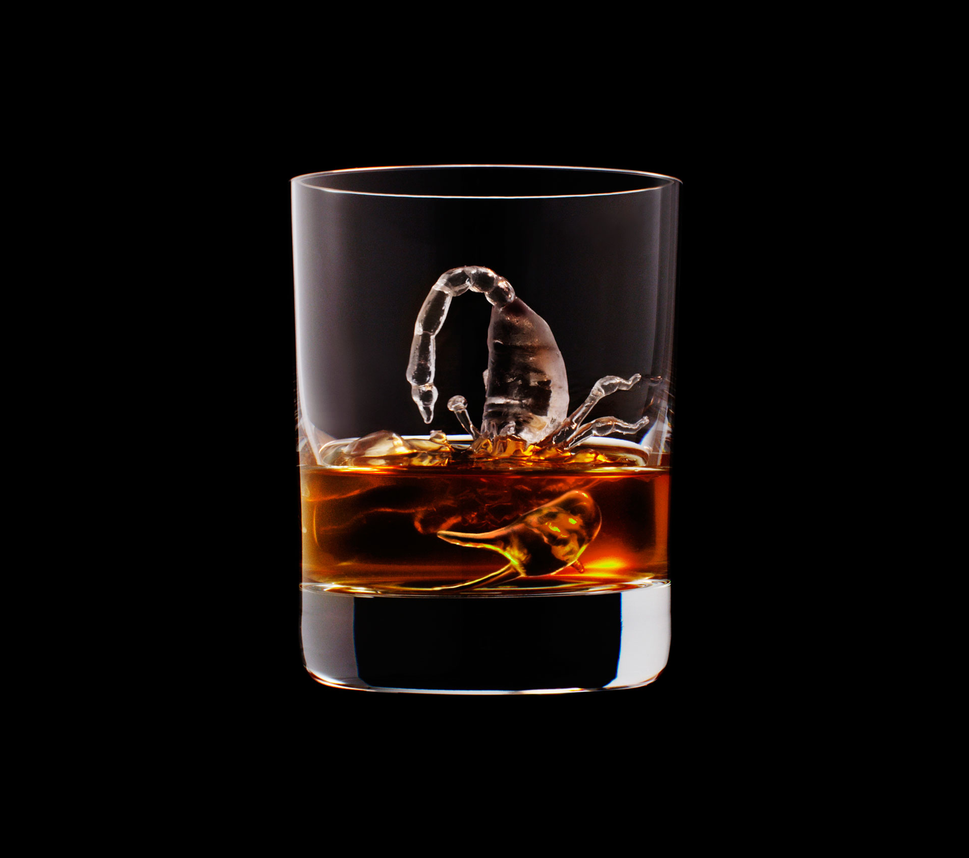 dans-ta-pub-whisky-tbwa-suntory-ice-cubes-23
