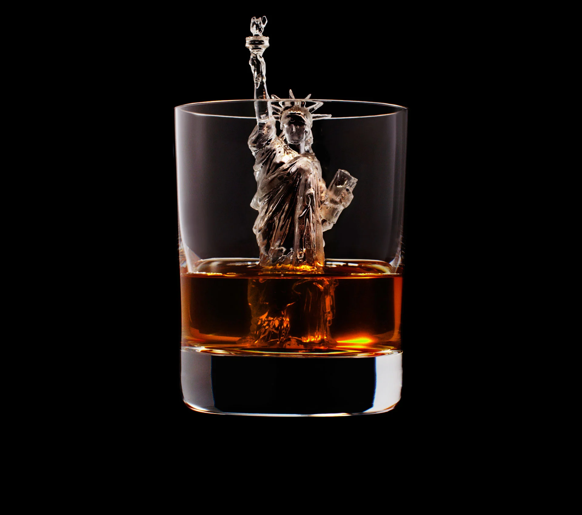dans-ta-pub-whisky-tbwa-suntory-ice-cubes-6