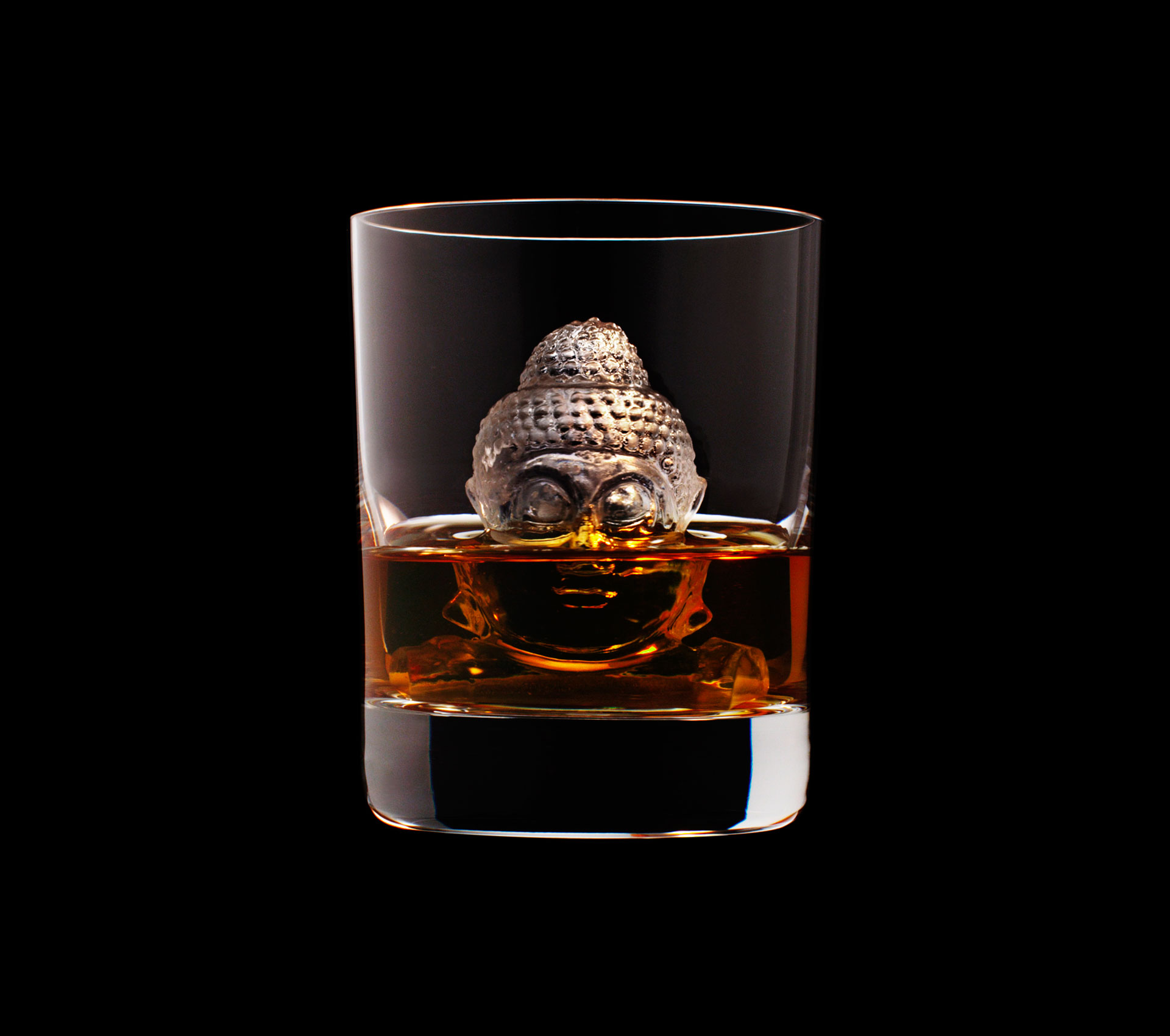 dans-ta-pub-whisky-tbwa-suntory-ice-cubes-9
