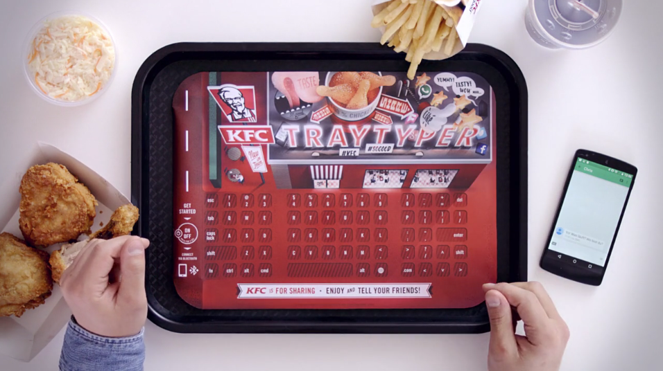 dans-ta-pub-kfc-keyboard-clavier-smartphone-brand-content-fastfood-germany