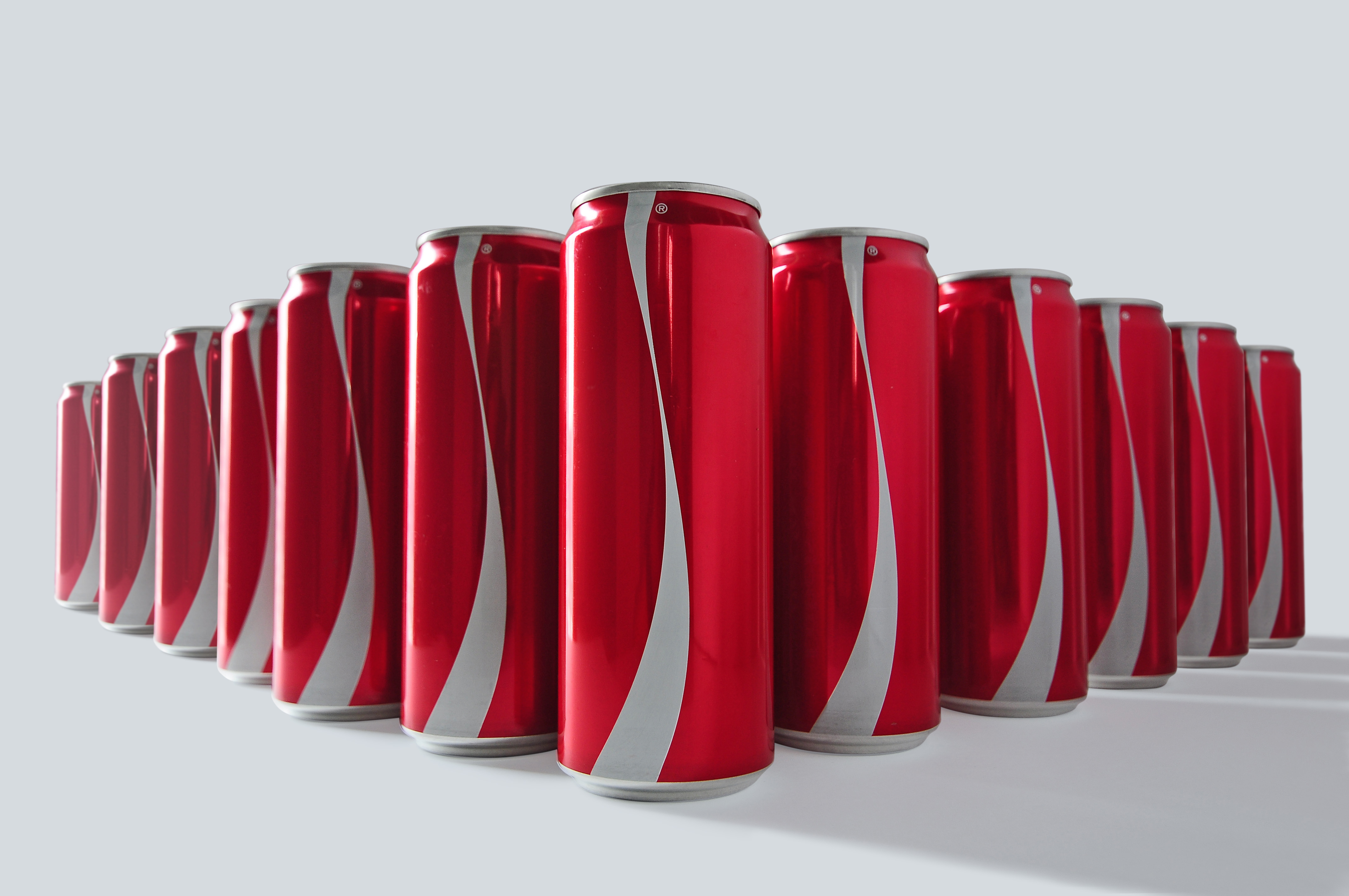 dans-ta-pub-coca-cola-the-first-ever-no-labels-media-promo-design-pr-1