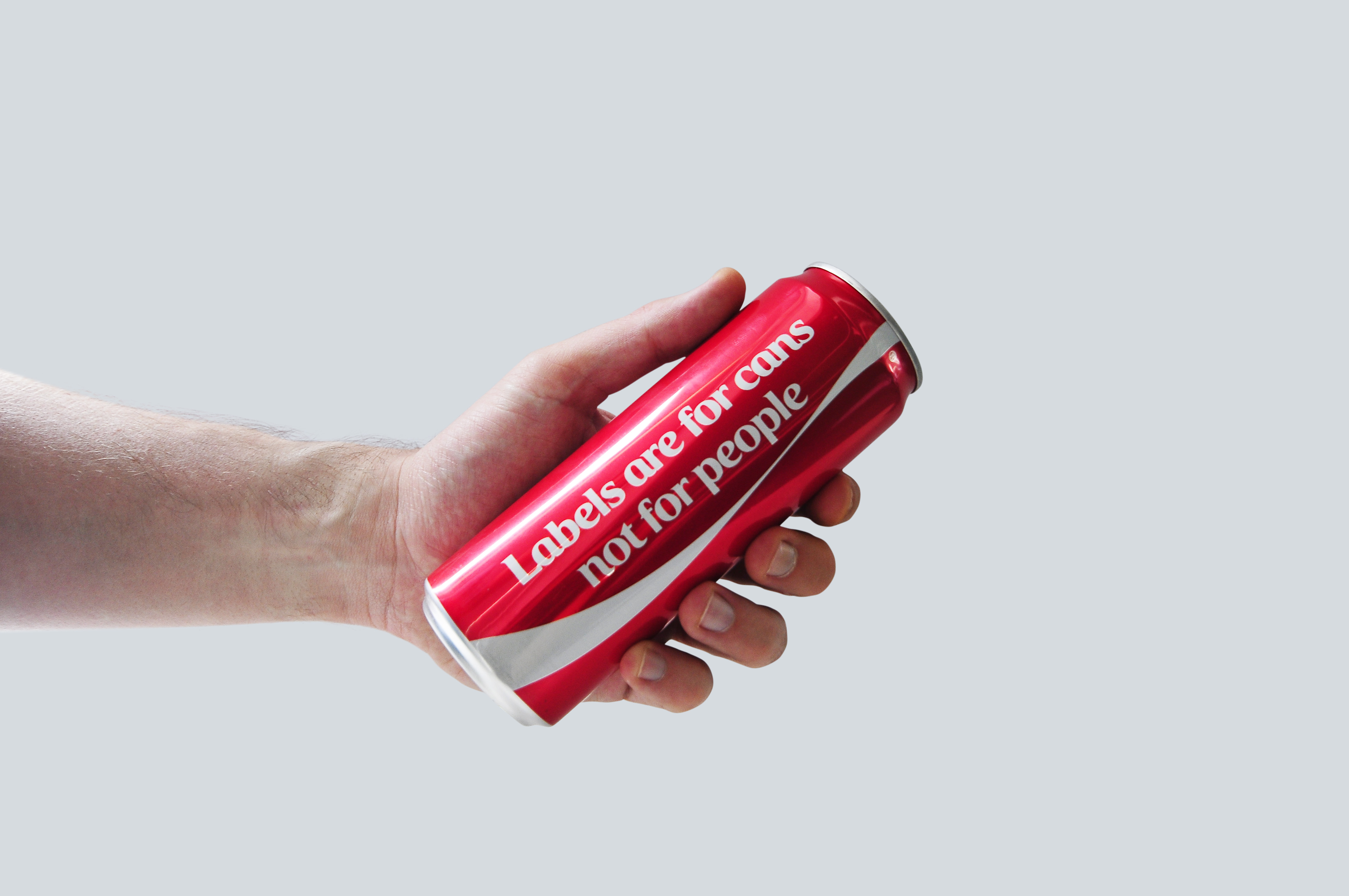 dans-ta-pub-coca-cola-the-first-ever-no-labels-media-promo-design-pr-2