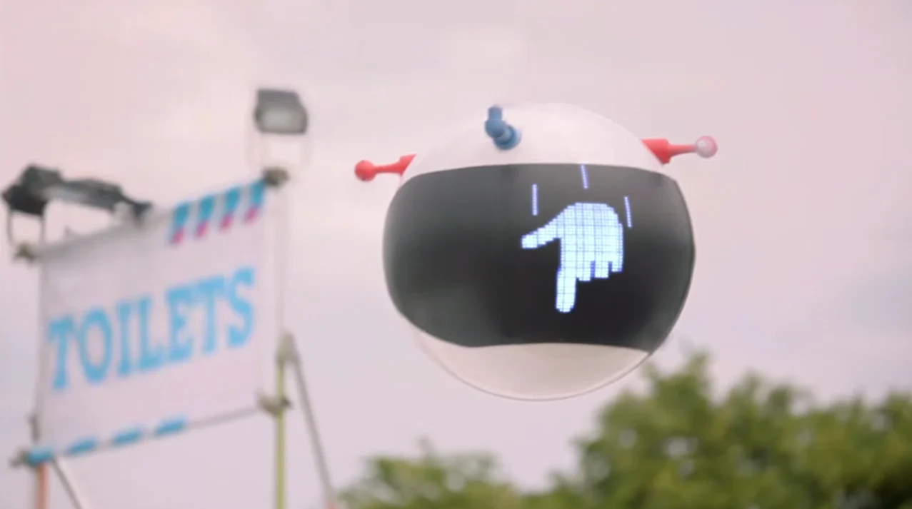 dans-ta-pub-pepsi-max-the-friend-finder-genius-festival-music-drone