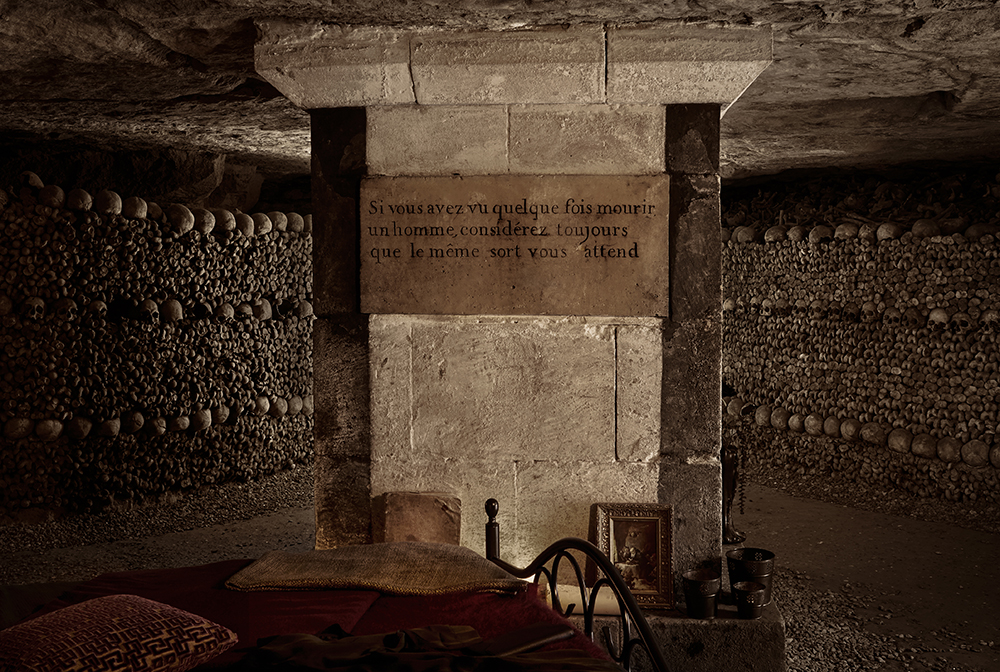 dans-ta-pub-airbnb-catacombes-paris-halloween-10