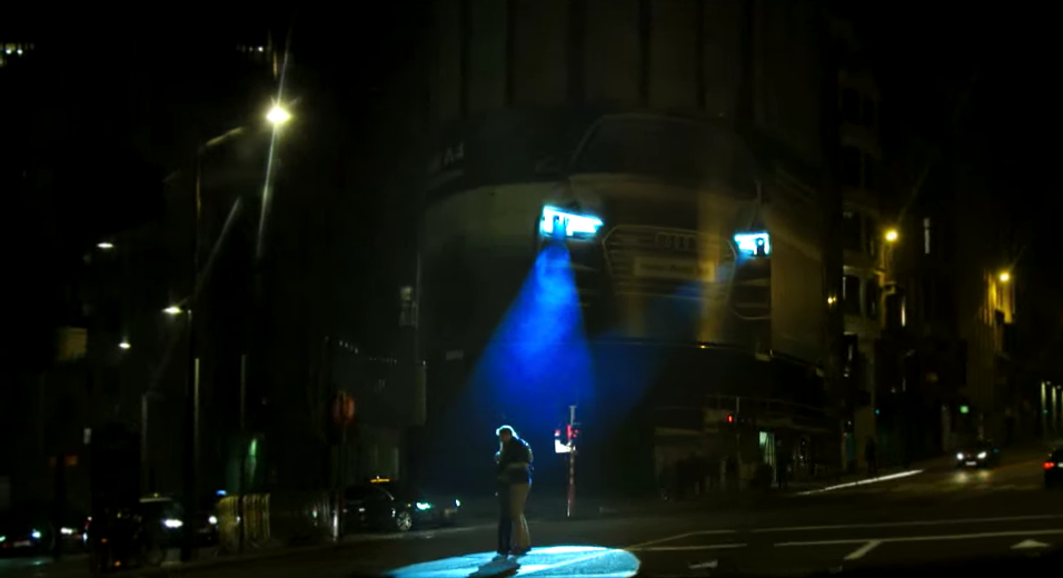 dans-ta-pub-audi-pedestrians-light-billboard-brussels