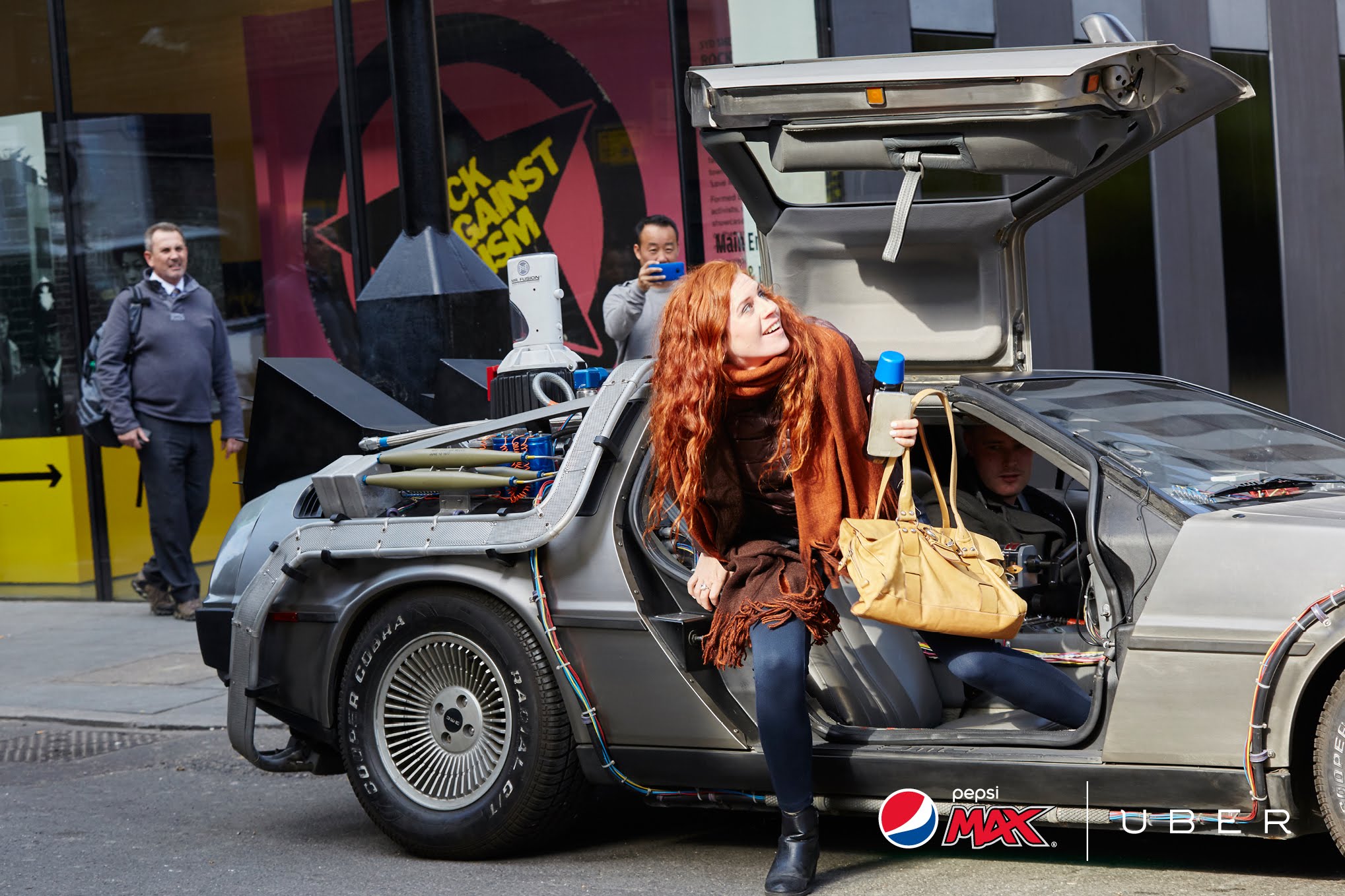 dans-ta-pub-pepsi-uber-back-to-the-future-delorean