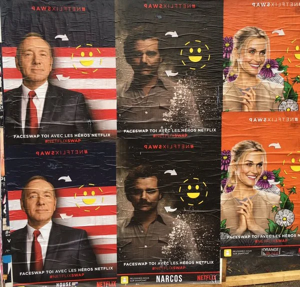 dans-ta-pub-faceswap-snapchat-netflix-darewin-affichage-2