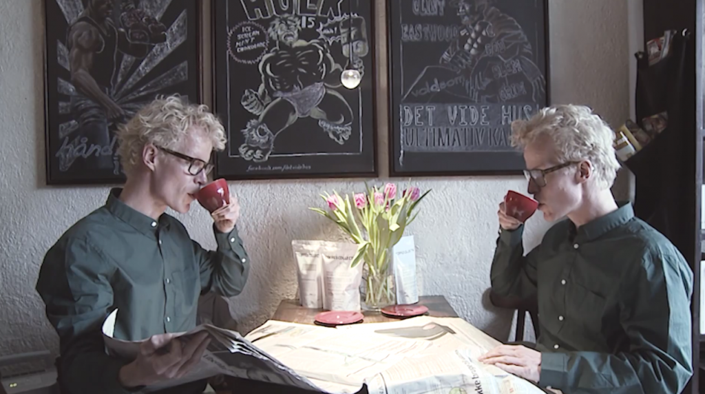 dans-ta-pub-twix-cafe-twin-jumeau-danemark-coffee