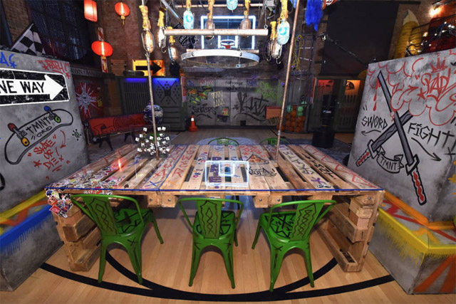 dans-ta-pub-ninja-turtle-airbnb-new-york-1