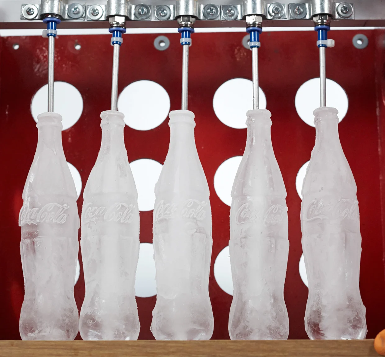 dans-ta-pub-ICE-BOTTLE-COCA-COLA-13