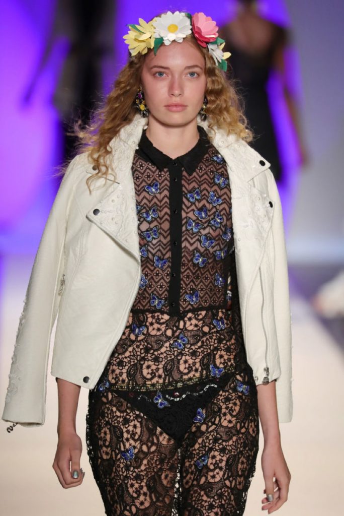 dans-ta-pub-desigual-snapchat-mode-vetement-new-york-fashion-week-2