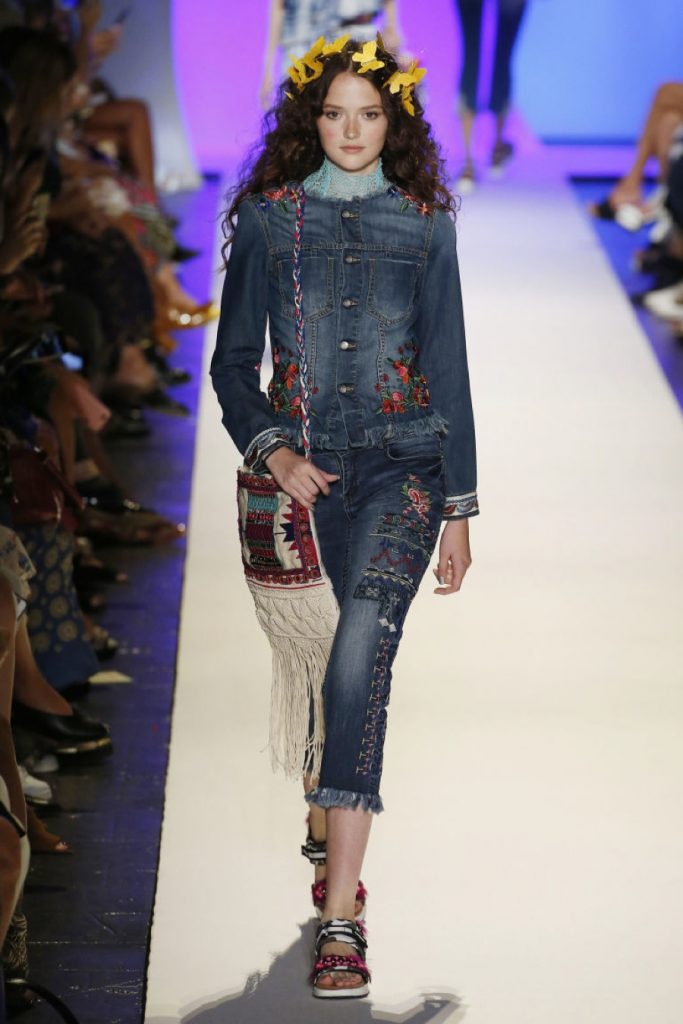 dans-ta-pub-desigual-snapchat-mode-vetement-new-york-fashion-week-3