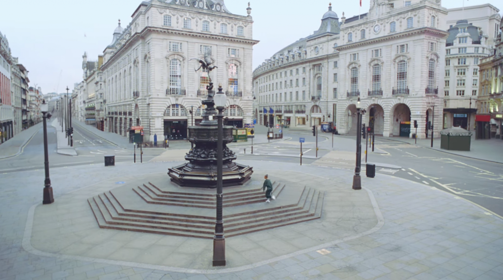 dans-ta-pub-bose-get-closer-dance-london-empty