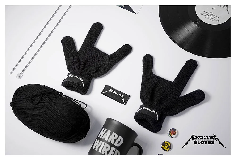dans-ta-pub-metallica-gants-gloves-brandstation-rock-2