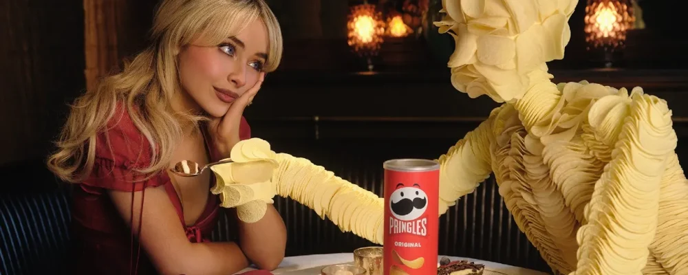 26-Pringles-Big-Game-Visual_The-Love_16x9