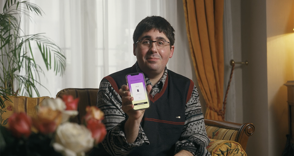 BM_BF_STILLS_MARACAS_07