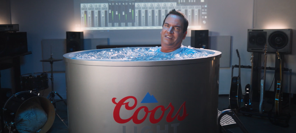 Coors-Light-Announcer.Ph1YCxCj
