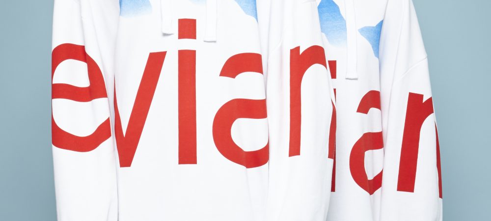 Plus gros le logo, plus gro !