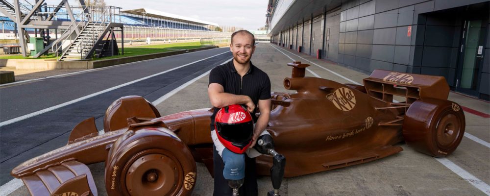 KitKat-chocolate-car