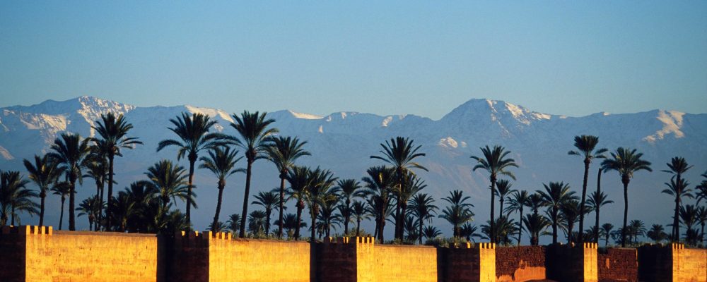 les-remparts-et-latlas-marrakech