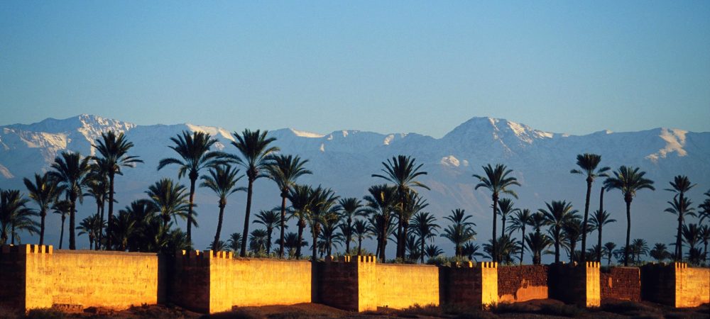les-remparts-et-latlas-marrakech