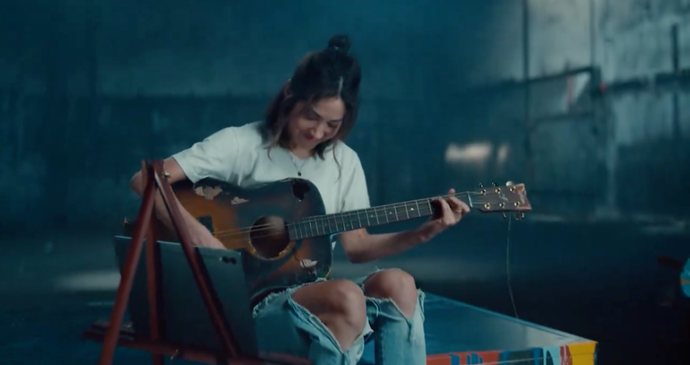 Samsung-Trolls-Apple-Crush-Ad-With-UnCrush-1-1715839209