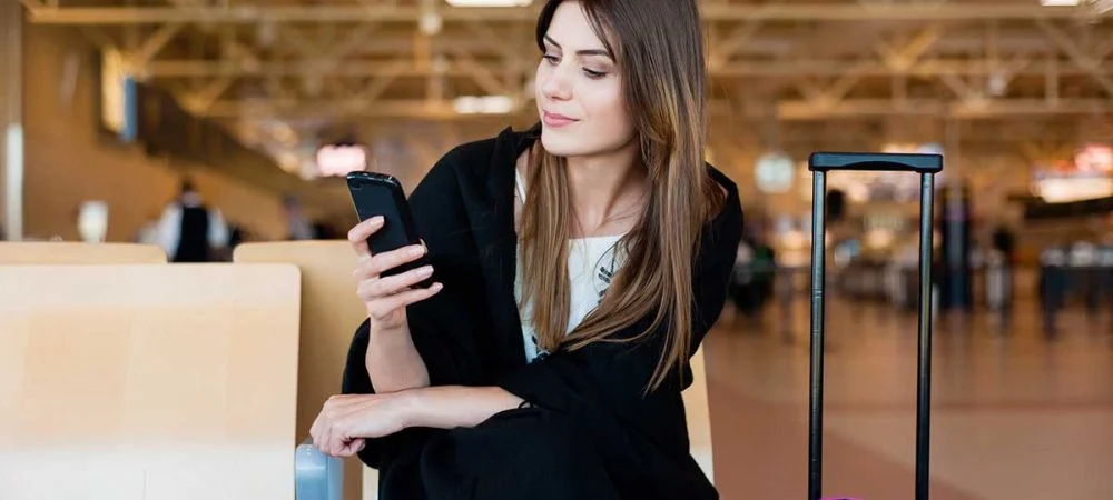 Shapr-AeroportGirl