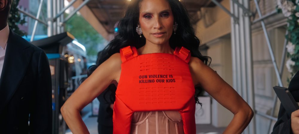 The-Bulletproof-Dress-Met-Gala.c4NPHYTI