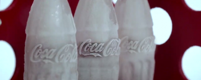 dans-ta-pub-ICE-BOTTLE-COCA-COLA-2