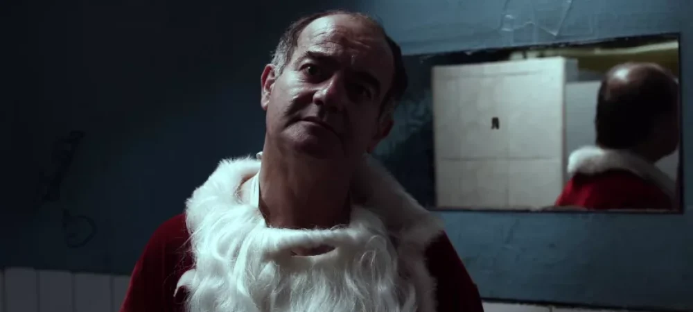 dans-ta-pub-amnesty-international-santa-sensibilisation-pere-noel-enfant-pervers-pedophile