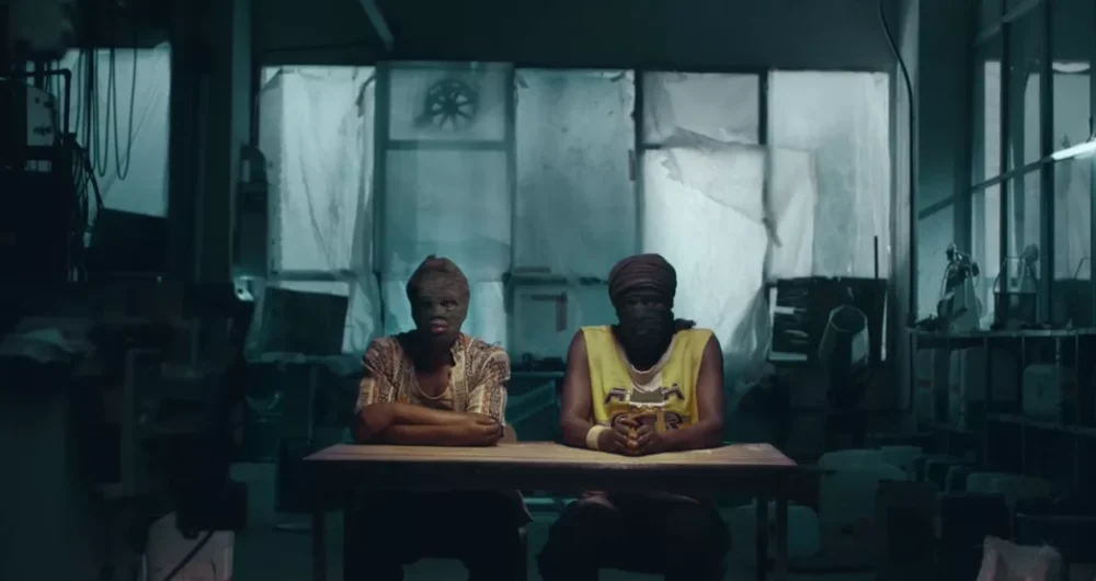 dans-ta-pub-amnsety-international-bbdo-madrid-homosexuel-homophobie-publicité-sensibilisation