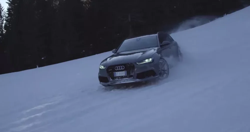 dans-ta-pub-audi-italy-ski-snow-quattro-2