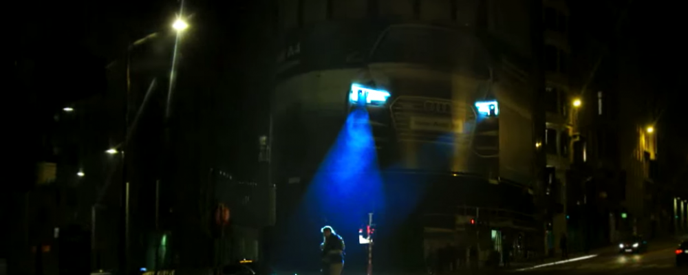 dans-ta-pub-audi-pedestrians-light-billboard-brussels