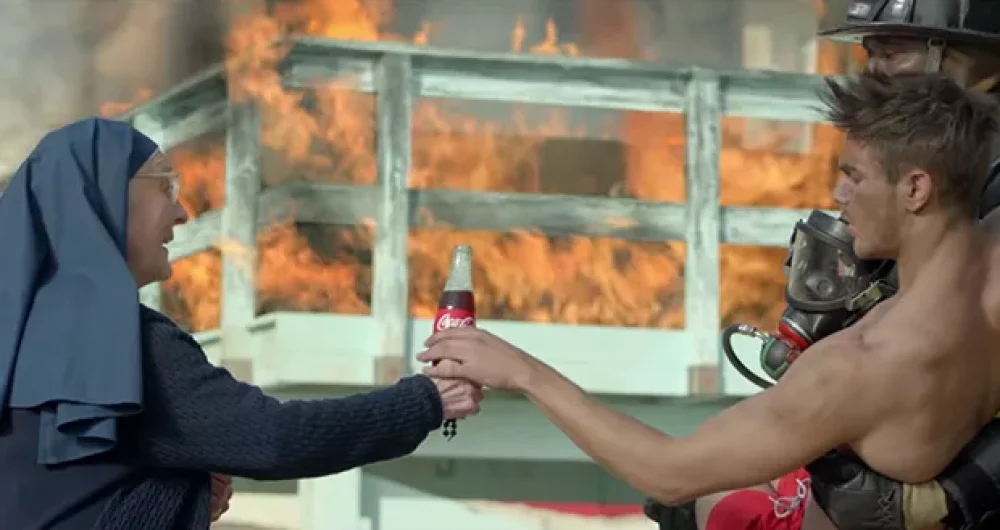 dans-ta-pub-coca-cola-and-the-coke-goes-to-2