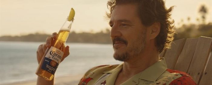 dans-ta-pub-corona-pedro-pascal-1