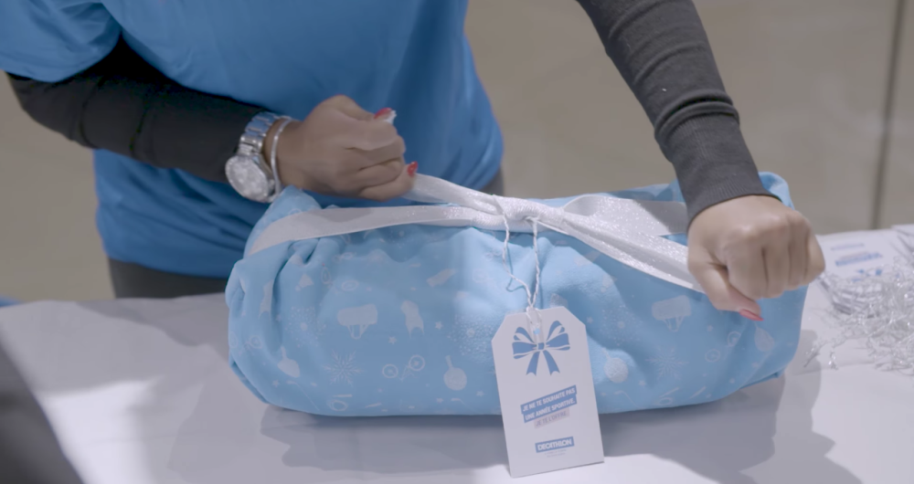 dans-ta-pub-decathlon-christmas-wrap-paper-gift-sport