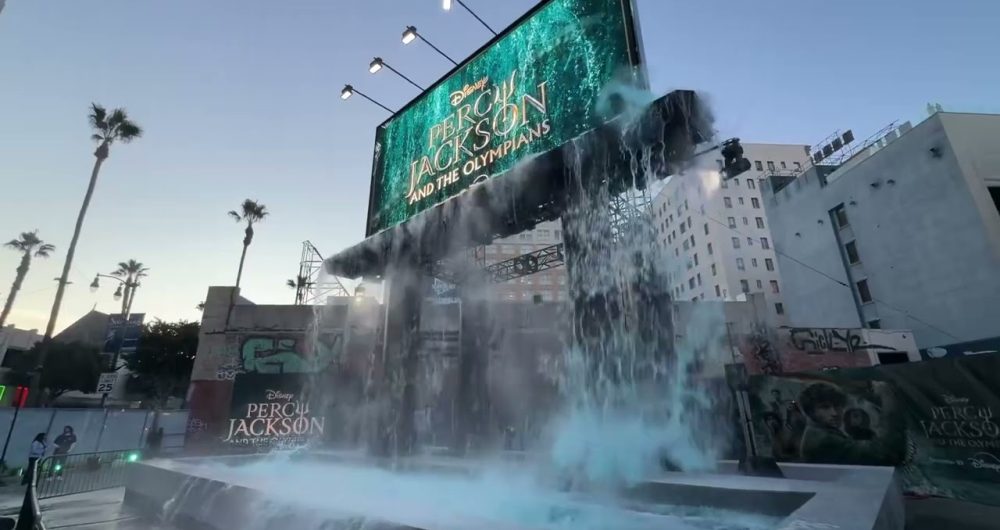 dans-ta-pub-disney-billboard-percy-jackson-3