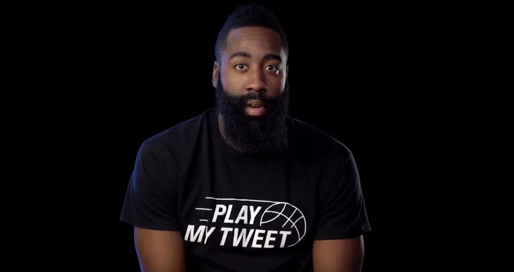 dans-ta-pub-foot-locker-twitter