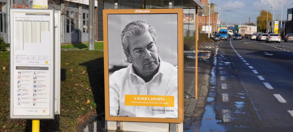 dans-ta-pub-jcdecaux-personal-billboards-ep