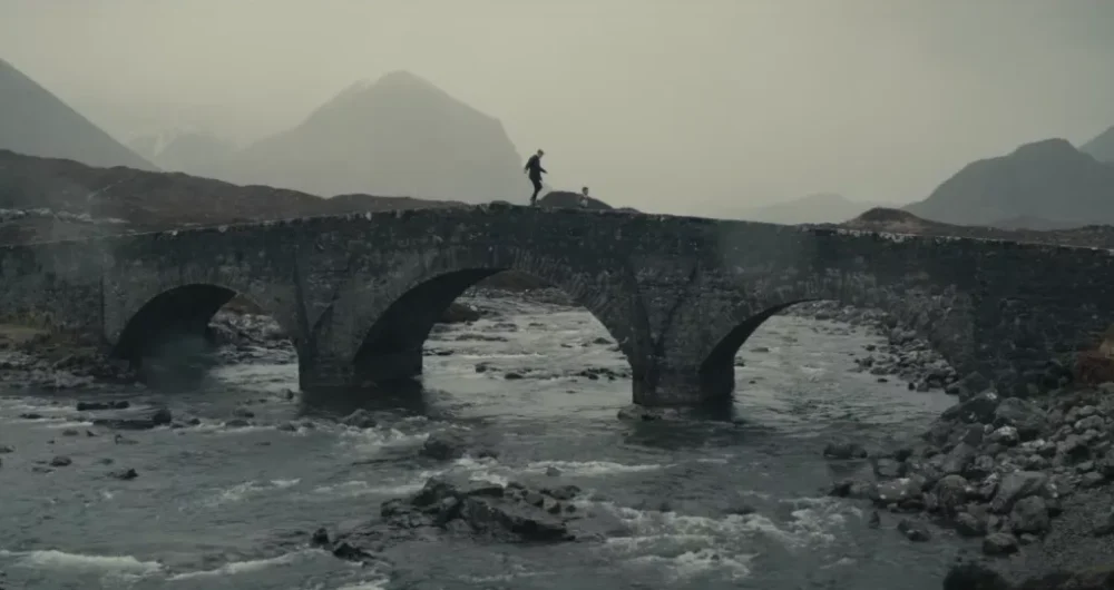 dans-ta-pub-johnnie-walker-dear-brother-whisky-publicité