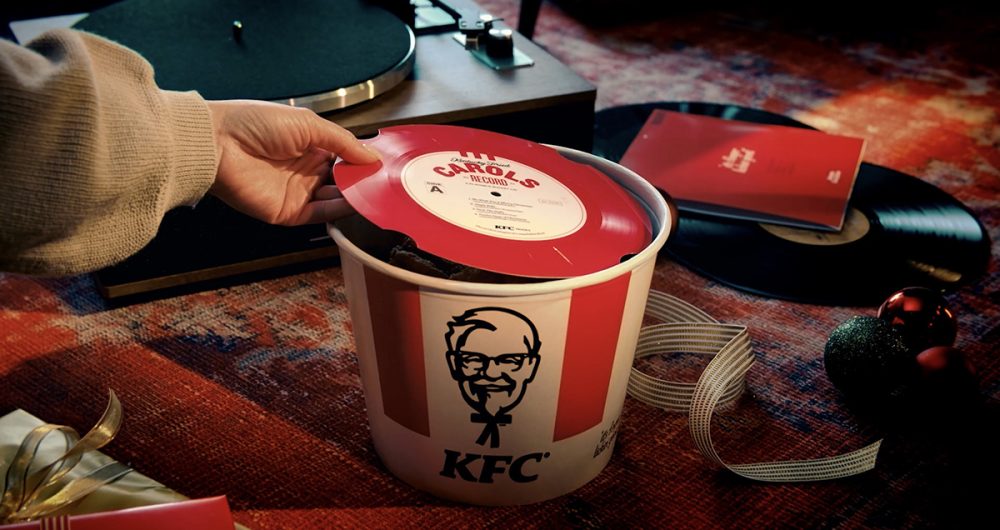 dans-ta-pub-kfc-vinyles-noel-bucket-1