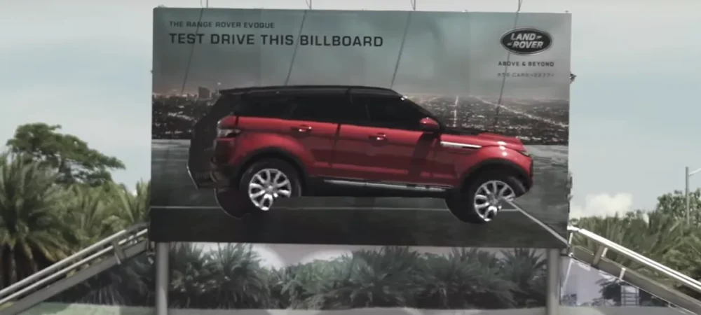 dans-ta-pub-land-rover-billboard