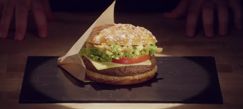 dans-ta-pub-mcdonald's-grand-premium