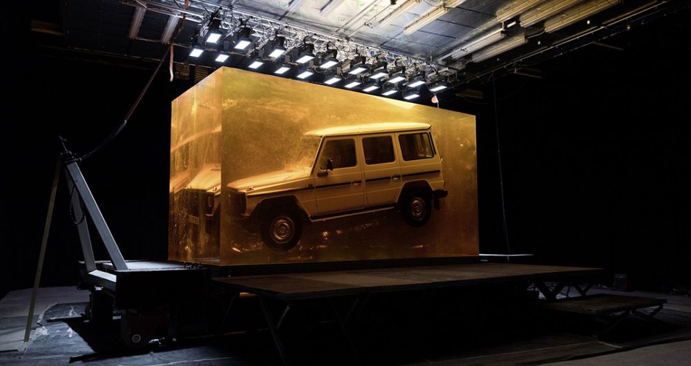 dans-ta-pub-mercedes-benz-g-class-resine-jurassic-park-1