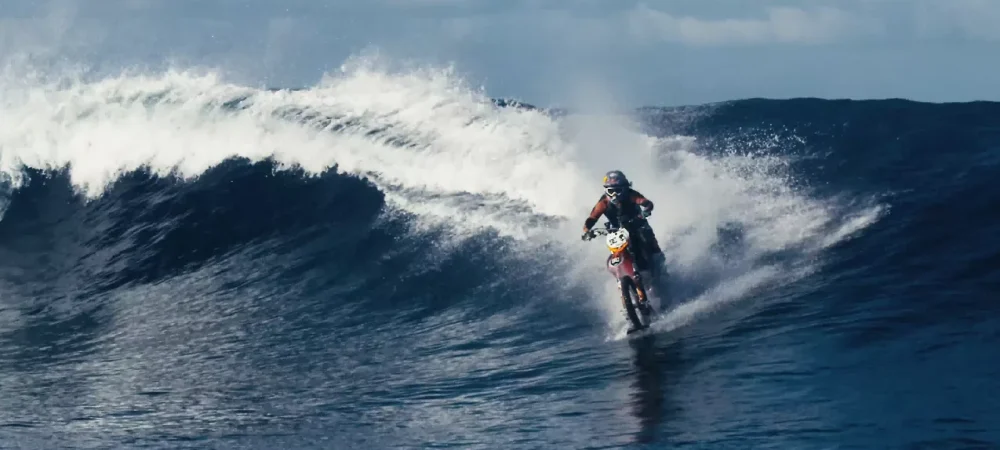 dans-ta-pub-motocross-dc-shoes-surf-pipe-dream